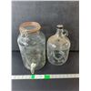 Image 1 : Glass Jug & Drink Dispenser Up to 12" Tall