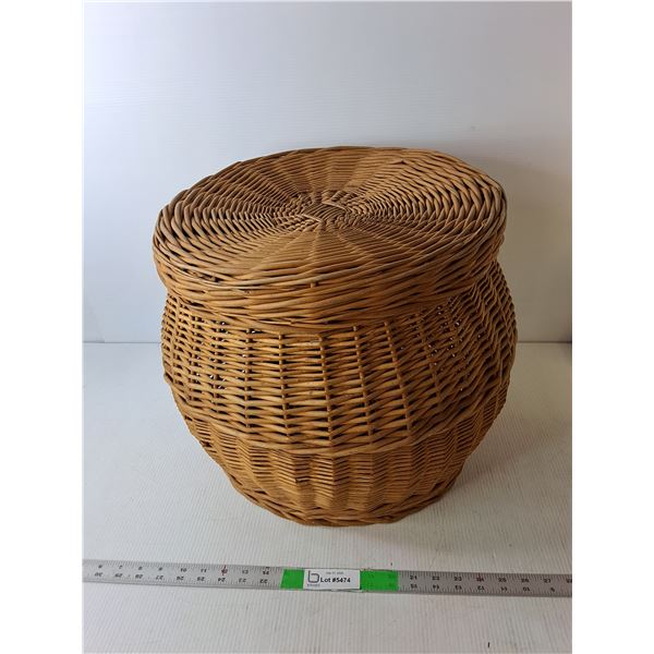 Woven Basket with Lid 15.5" Tall x 16.5" Wide