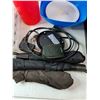 Image 4 : Black Storage Bin, (3) Umbrellas, (4) Ice Cube Trays, Alarm Clock, Bowl & Water Pitcher