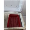 Image 5 : *Thermos 55 Red Cooler- 24" x 14" x 16", broken latch  -  PICK UP