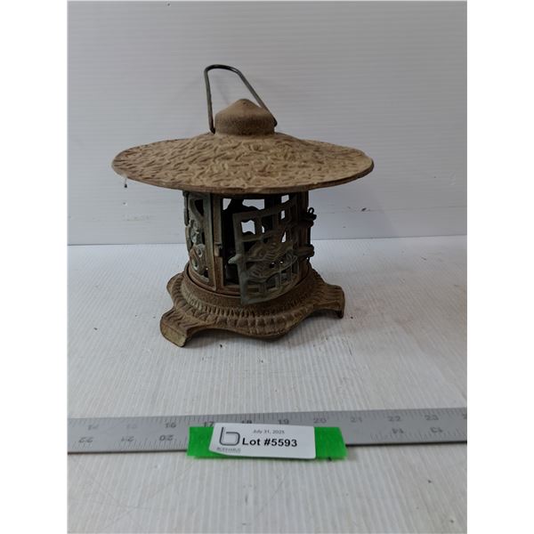 Metal Candle Holder