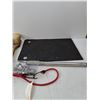 Image 3 : Rubber Mat, Scrub Brushes, Bungee Cord, Antenna