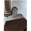Image 5 : *(2) Plastic Pedestals - 32 1/2'' Tall - As Is CANNOT SHIP