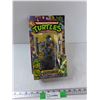 Image 1 : Teenage Mutant Ninja Turtles Rocksteady Figurine