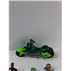 Image 3 : (4) Teenage Mutant Ninja Turtles And Motorcycle, Figures