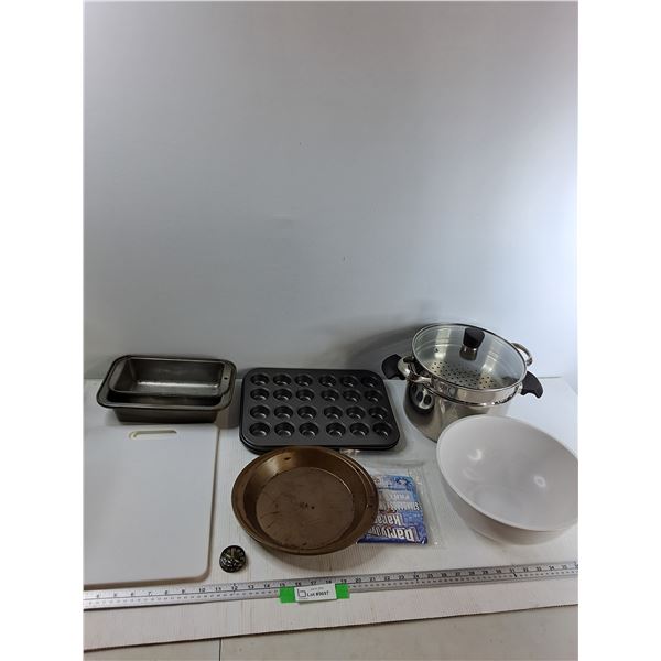 (2) Cutting Boards, (2) Muffin Trays, (4) Bread Pan, Misc
