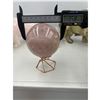 Image 4 : 3.2 INCH  81.7 MM  ROSE QUARTZ SPHERE