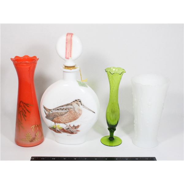 LOT OF VINTAGE COLLECTIBLE GLASS ITEMS