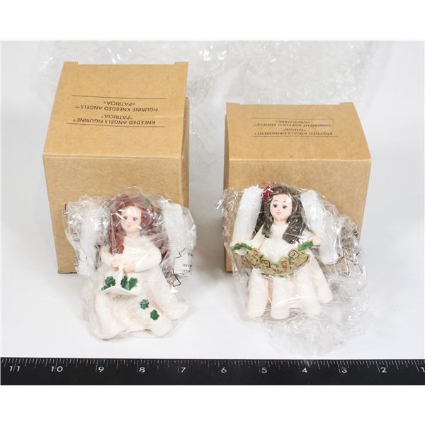 TWO KNEEDED ANGELS ORNAMENTS