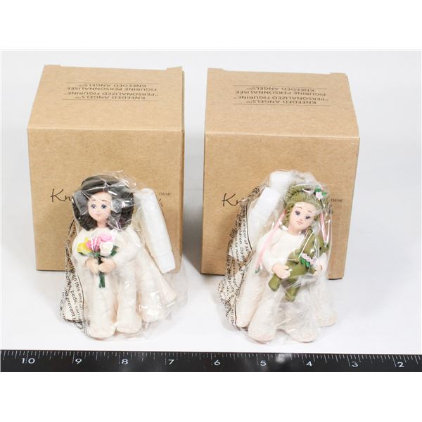 TWO KNEEDED ANGELS ORNAMENTS