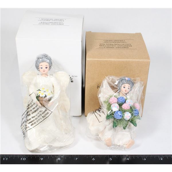 TWO KNEEDED ANGELS ORNAMENTS