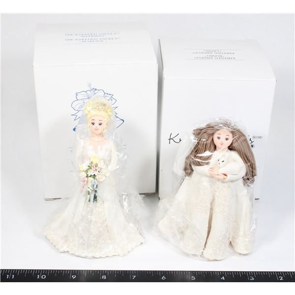 TWO KNEEDED ANGELS ORNAMENTS