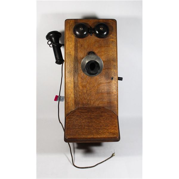 ANTIQUE WALL MOUNT PHONE