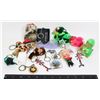 Image 1 : LARGE LOT OF COLLECTIBLE KEYCHAINS INCLUDING