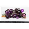 Image 1 : VINTAGE LARGE FAUX GRAPES