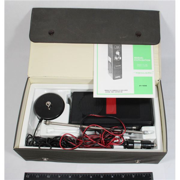 REALISTIC 40 CHANNEL TWO WAY EMERGENCY