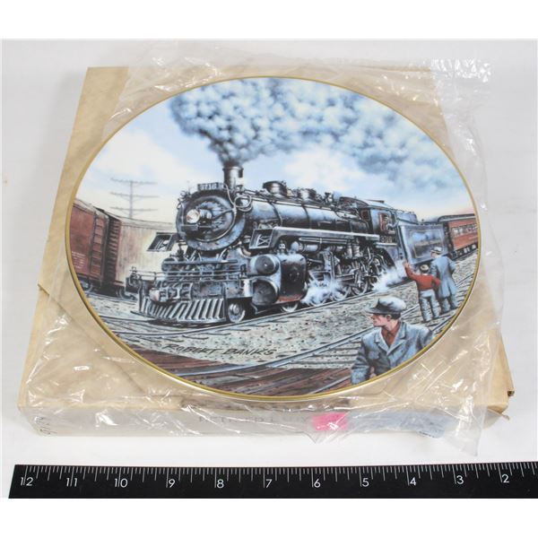 RETIRED LADY COLLECTORS PLATE FROM AN ORIGINAL