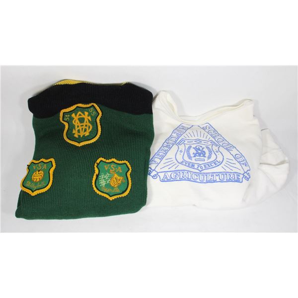 VINTAGE CLOVERDALE KNITTING MILLS ZIPUP SWEATER