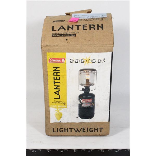 COLEMAN LANTERN IN BOX MODEL 3023-701
