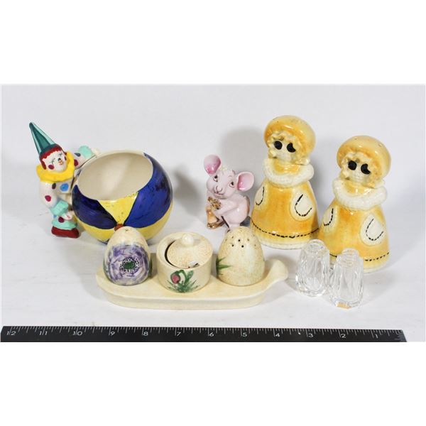 VINTAGE COLLECTIBLE SALT & PEPPER SHAKERS CLOWN AN