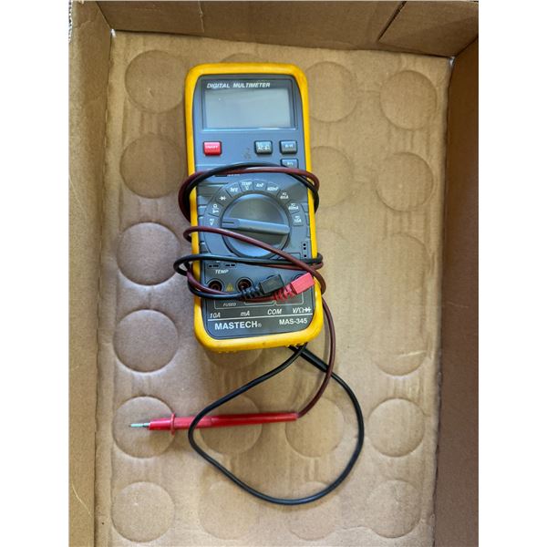 Digital multimeter