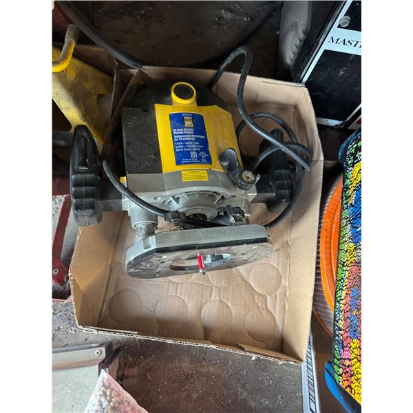 15 amp electric plunge router