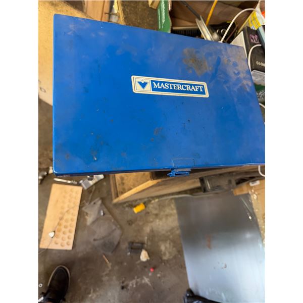 Mastercraft  tin case