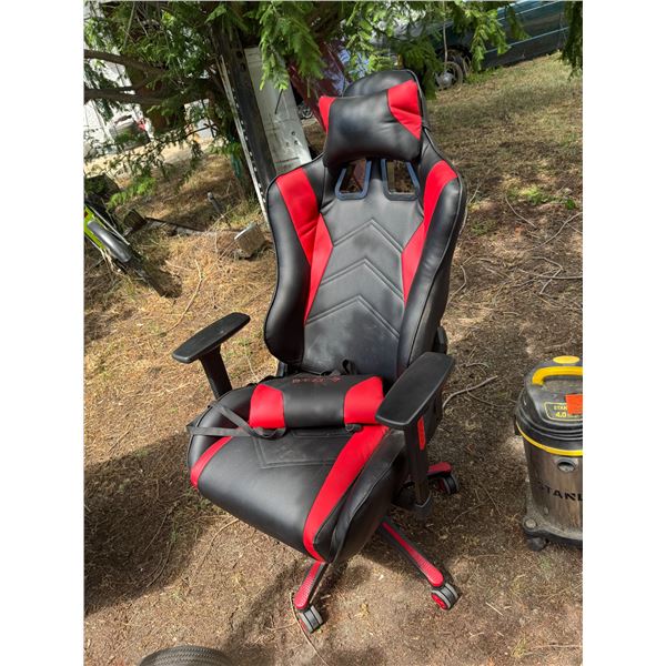 Gaming chair
