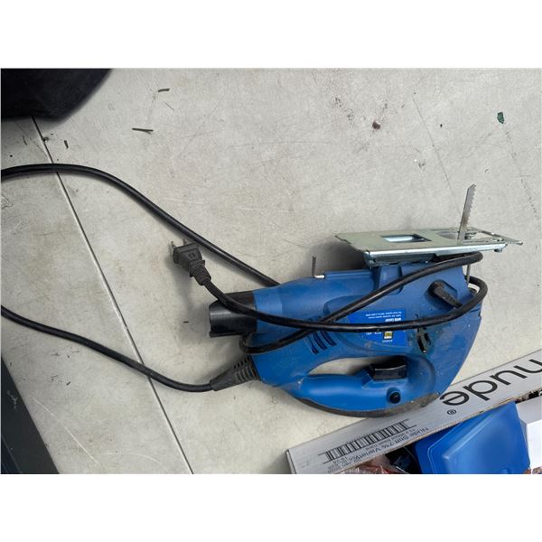 Orbital jig saw with laser