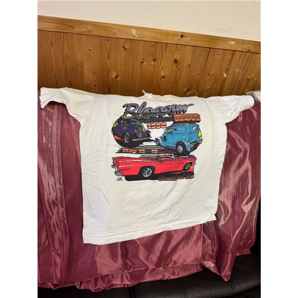 Vintage shirt size large