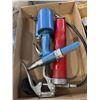 Image 1 : Grease guns