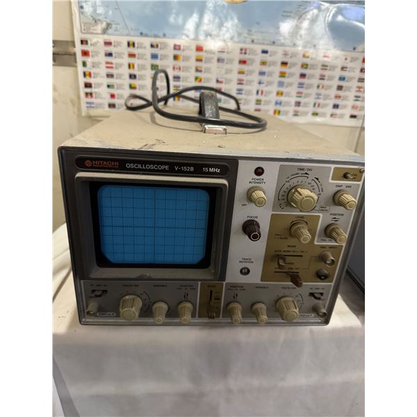 Hitachi OSCILLOSCOP v-152b