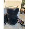 Image 1 : 4 tires on rims