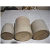 Image 3 : (3) stoneware crucks