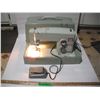Image 1 : Sears Kenmore sewing machine in case (working)