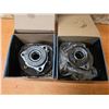 Image 1 : 2 wheel hub assemblies