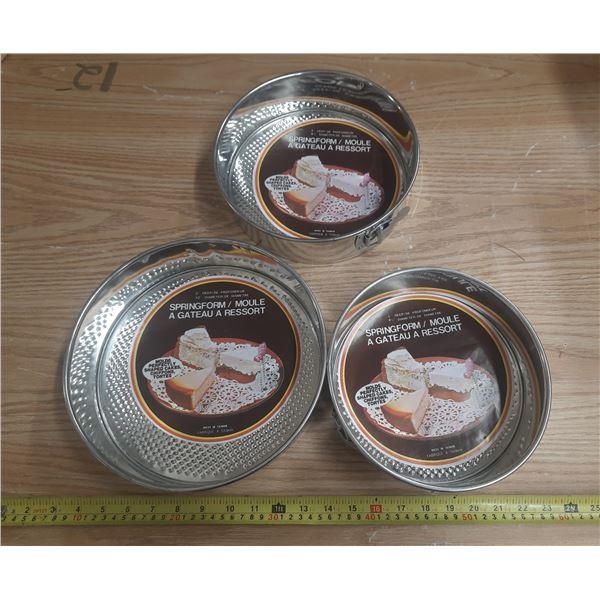Lot of (3) Cake Pans. (New)