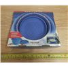 Image 1 : Starfruit Silicone Collapsible Colander.