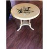 Image 1 : Ducks LLN Limited Round End Table