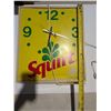 Image 2 : 1980 squirt co clock (Damaged and Chipped)