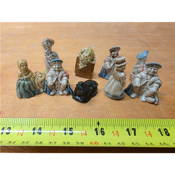 Tea orniments