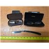 Image 1 : 2 pairs of vintage glasses and straight razor