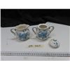 Image 2 : "blue white toile" sugar & cream set