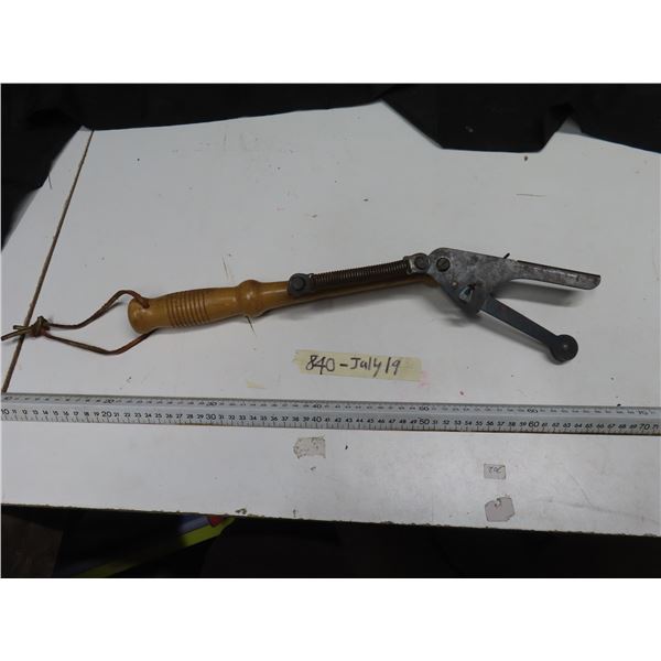 vintage skeet clay target thrower