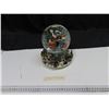 Image 2 : Xmas snow globe