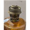 Image 4 : Aladdin Amber Vintage Oil Lamp w/ Lincoln Drape