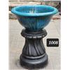 Image 1 : Cement pedestal & glazed bowl bird bath/ planter.