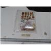 Image 1 : Various pins
