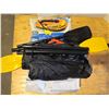 Image 1 : Inflateable boat with paddles
