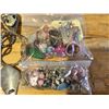 Image 2 : Lot of jewelery, earings, bracelets
